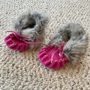 Baby girl moccasins ! Only worn once ! Like new